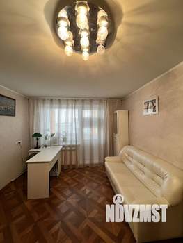 4-к квартира, вторичка, 108м2, 8/10 этаж