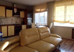 3-к квартира, вторичка, 79м2, 8/10 этаж