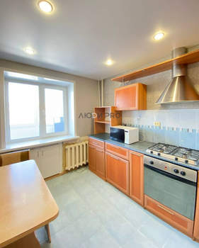 2-к квартира, вторичка, 49м2, 4/9 этаж