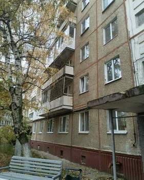 3-к квартира, вторичка, 60м2, 1/9 этаж