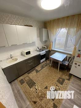 3-к квартира, вторичка, 63м2, 8/9 этаж