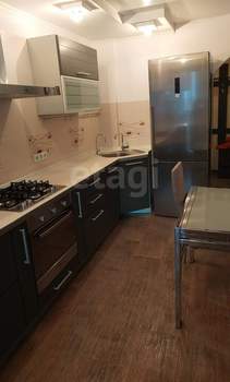 2-к квартира, вторичка, 62м2, 4/10 этаж