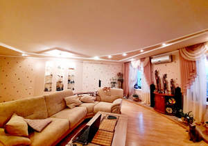 3-к квартира, вторичка, 122м2, 10/11 этаж