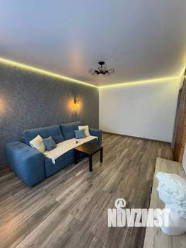 2-к квартира, вторичка, 53м2, 9/10 этаж