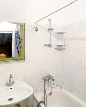 1-к квартира, вторичка, 42м2, 1/5 этаж