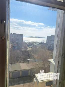 3-к квартира, вторичка, 58м2, 5/5 этаж