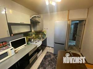 3-к квартира, вторичка, 65м2, 1/9 этаж